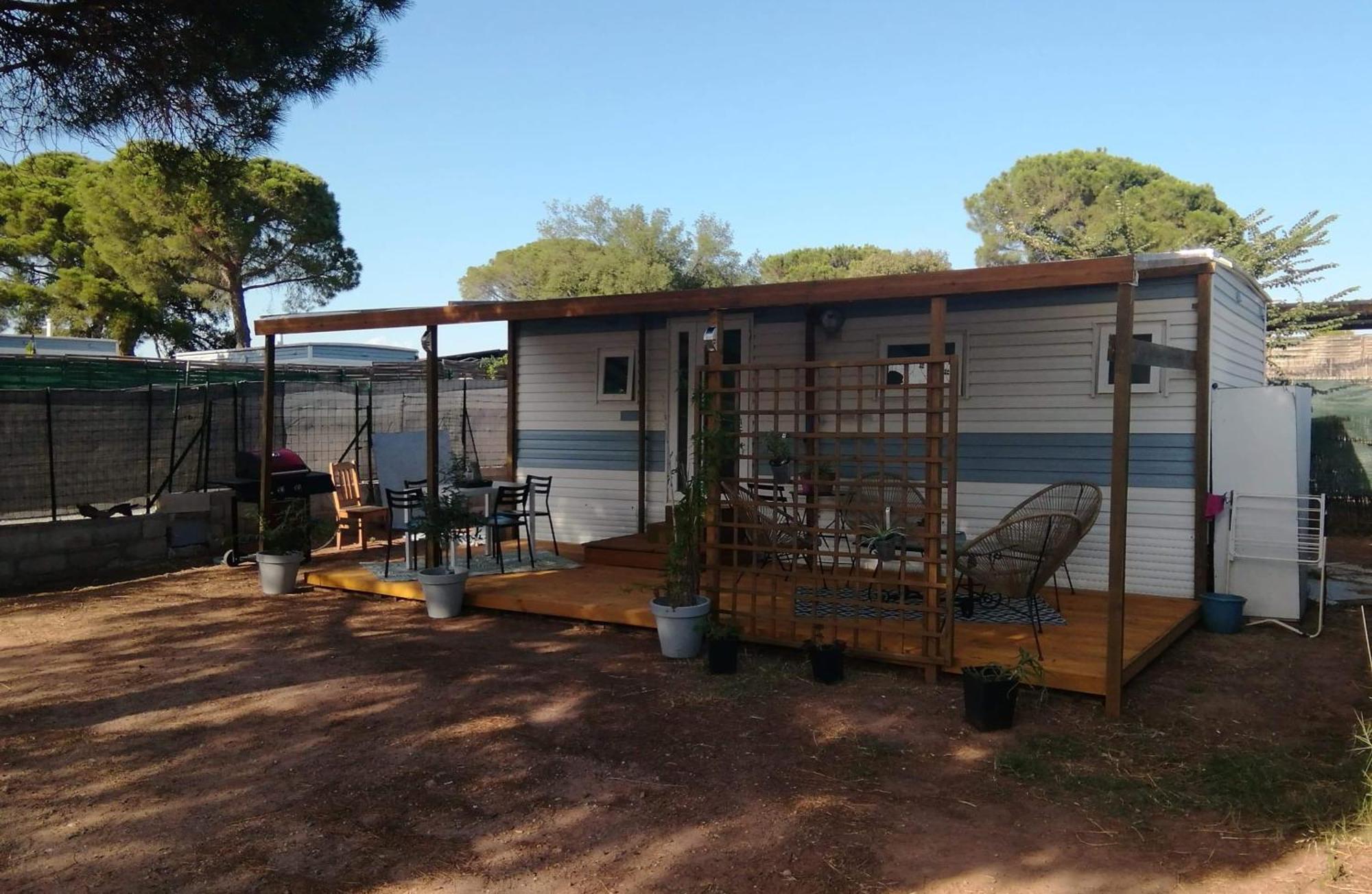 Mobilhome A Frejus A 15 Minute De La Mer Sur Terrain Independant חדר תמונה